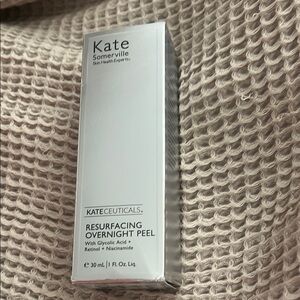 Kate Somerville White Resurfacing Peel
